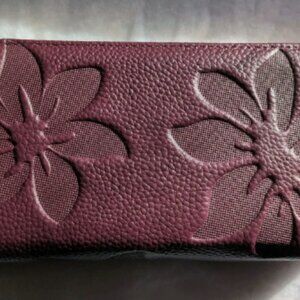 MoraMok Leather Wallet Large Capacity Plum Purple Wristlet Double Zip Brand New